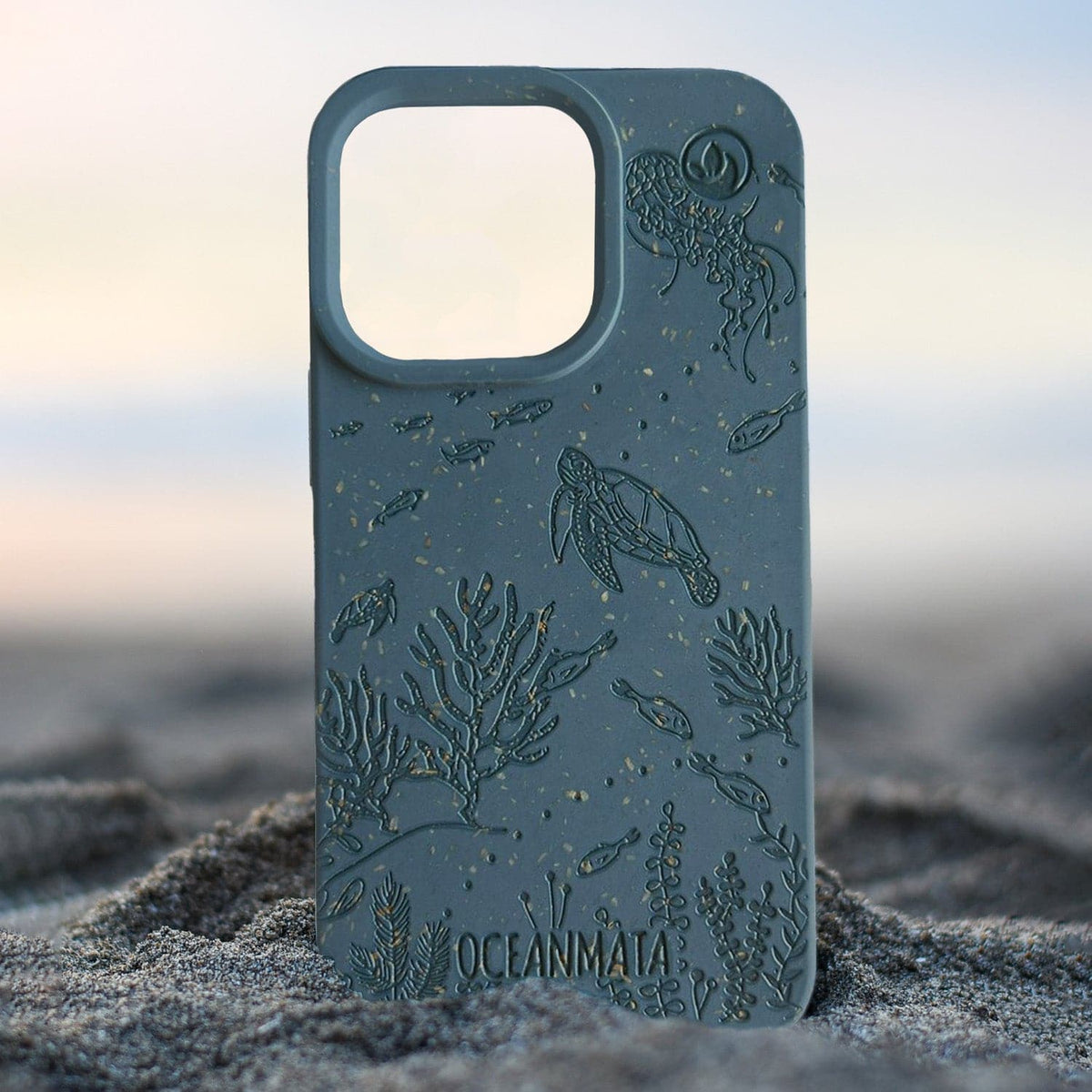 iPhone 11 pro max Hülle 'TURTLE Family' - blau - nachhaltig