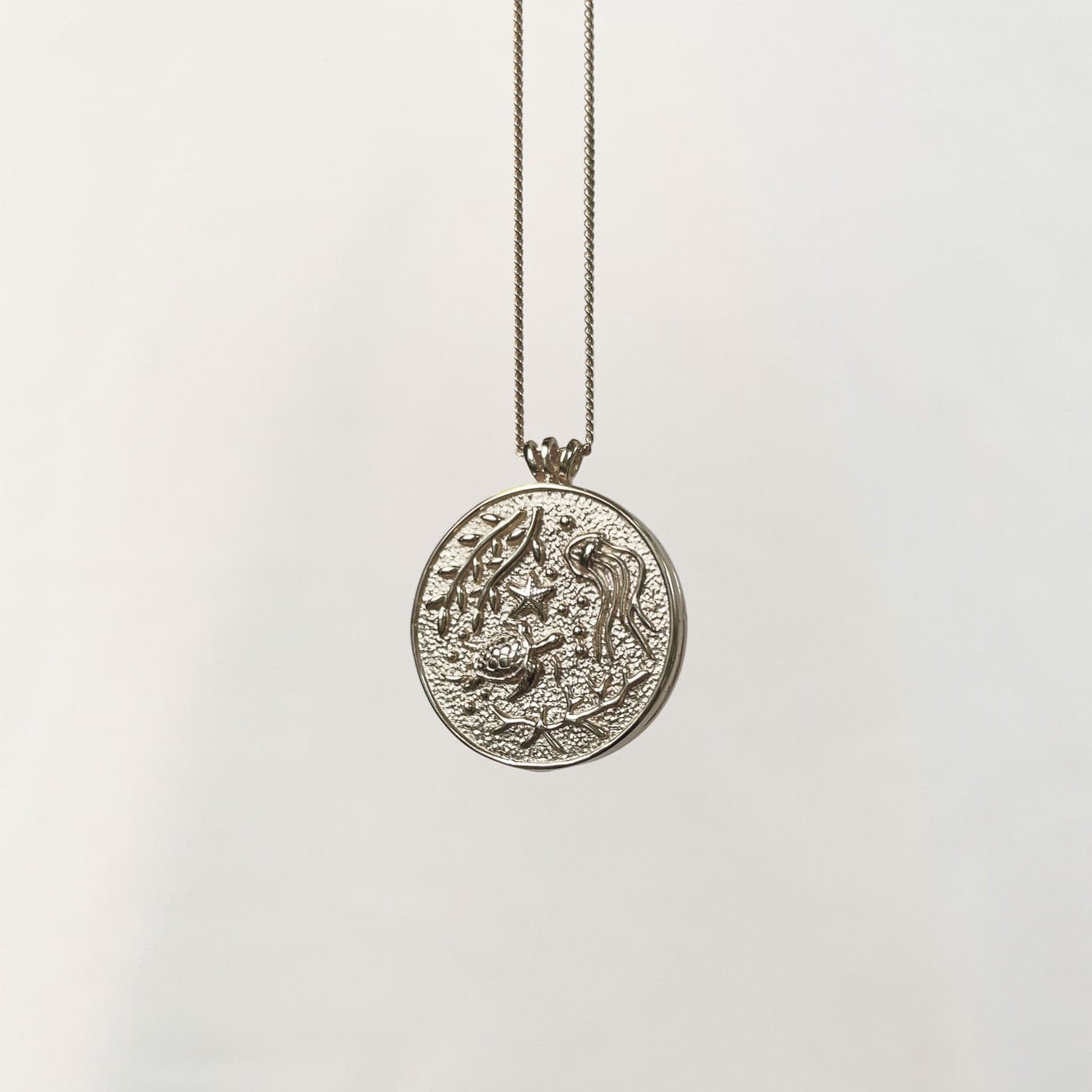 Medaillon "SCHILDPAD FAMILIE"