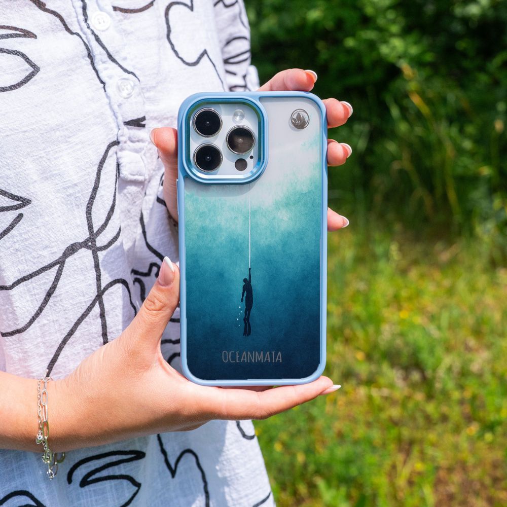 iPhone 13 pro Hülle - Freedive blau - "Freedive" - nachhaltig – Ansicht 3