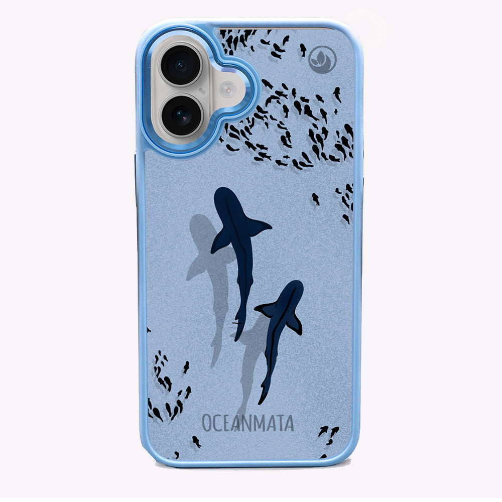 iPhone 16 hoesje - Shark Blue - "Into the blue" duurzaam