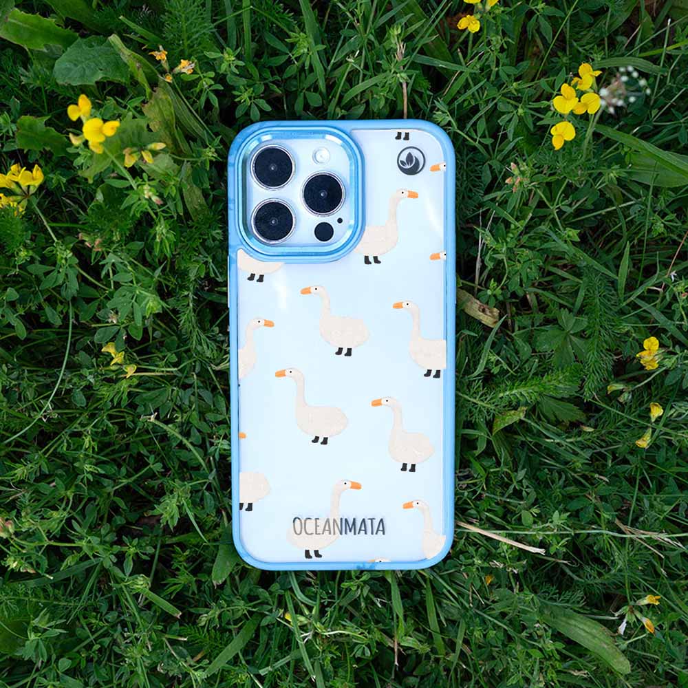 iPhone 15 Hülle -  gans blau - "Goose Fella" - nachhaltig