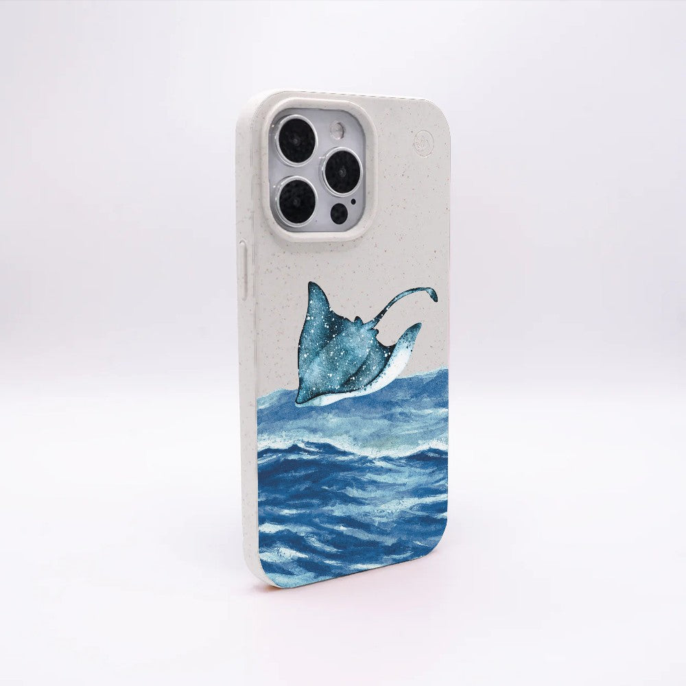 iPhone 13 case - white Manta - "Manta Wave" - ​​sustainable