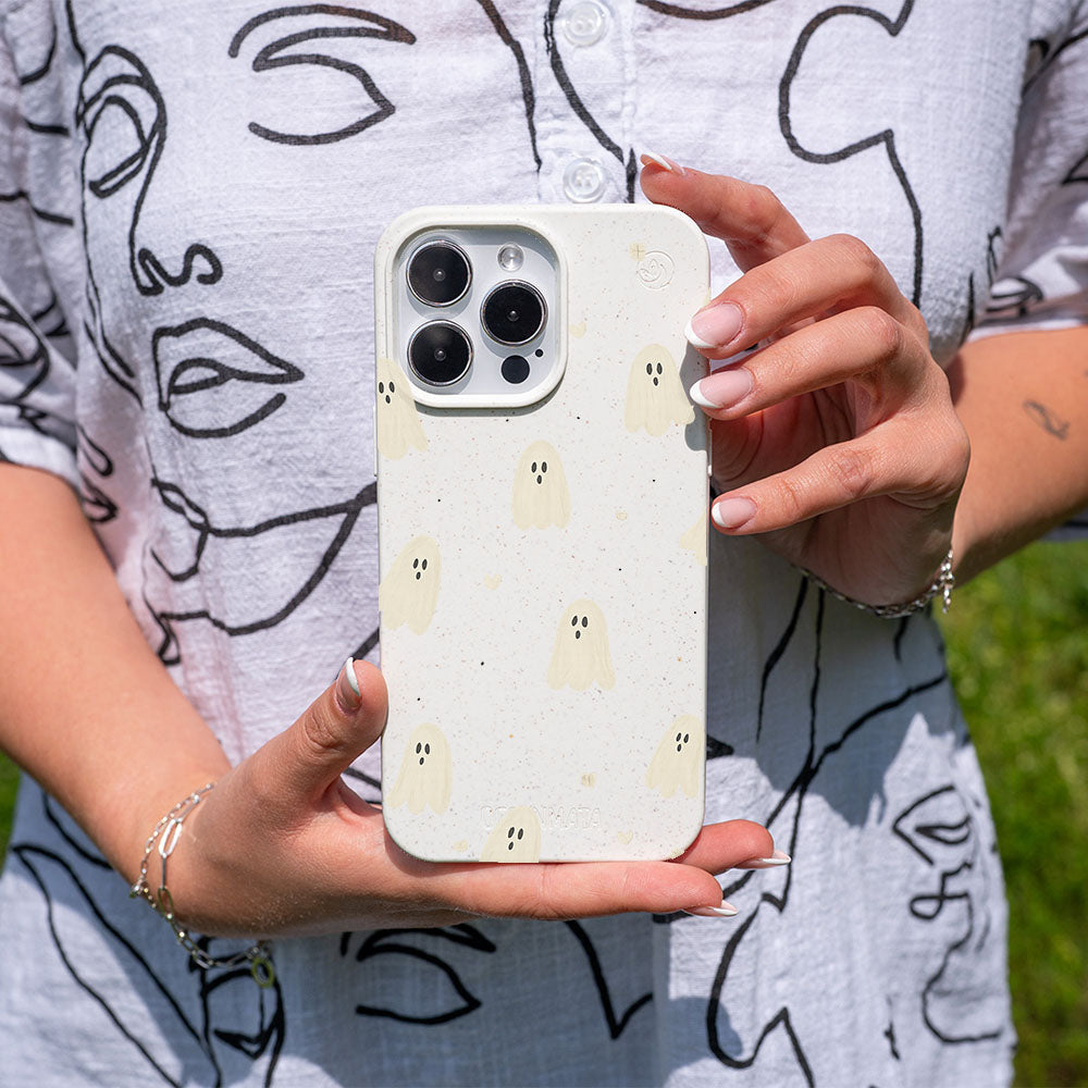 iPhone 15 pro max Hülle - Geist weiß - "LittleGhost" - nachhaltig